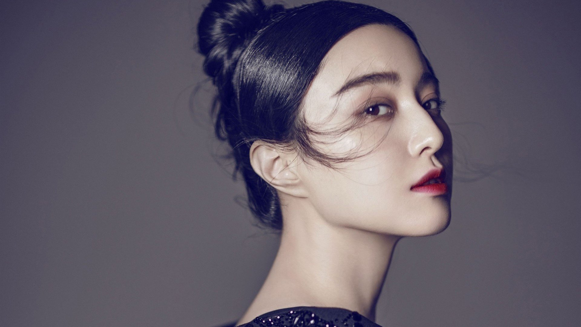 JiuyouAPP下载-乔治·巴尔：全黑队中场的“调度员”，精准传球总能撕开对方防线