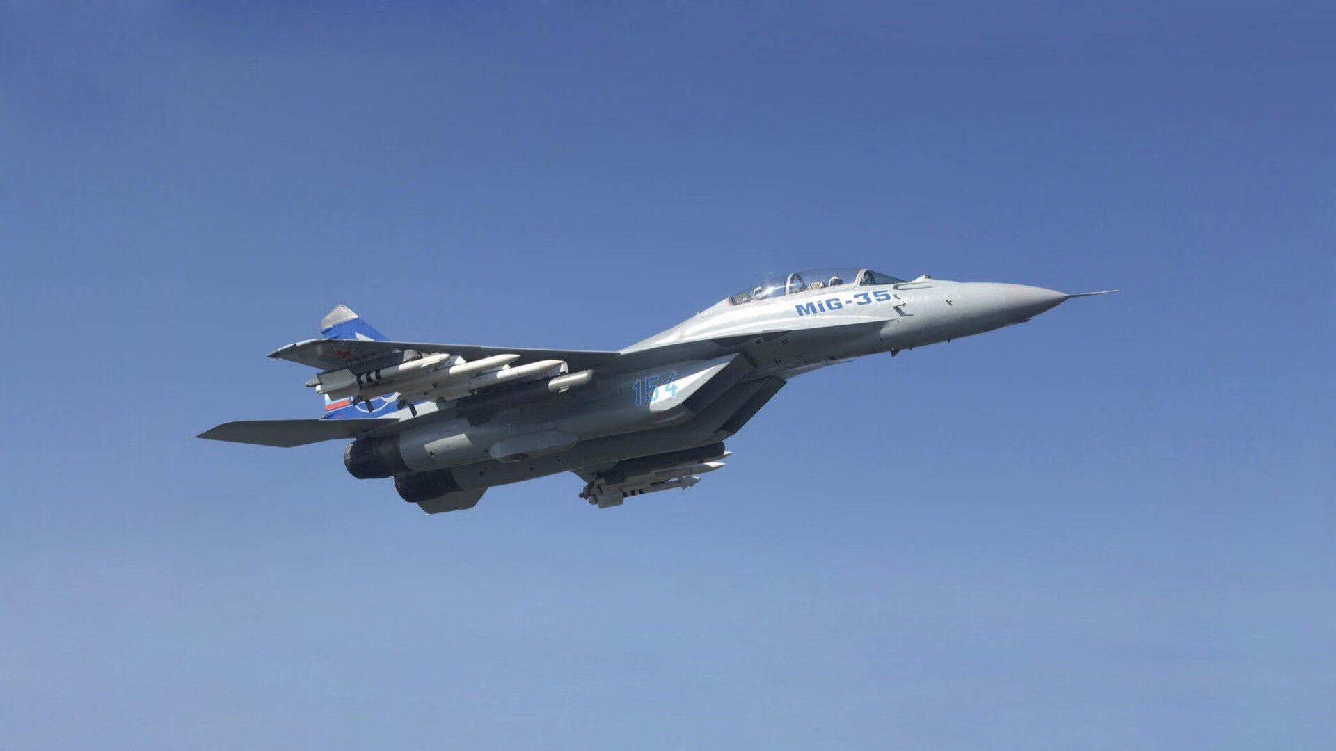 瑞·弗兰:每一次防守后,他都能迅速带领全黑队完成精彩反击,瑞弗兰用法